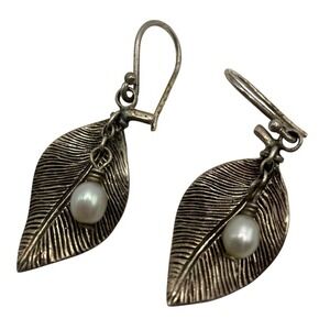 Vintage SILPADA Leaf Earrings Genuine Pearl &‎ 925 Sterling Silver Textured